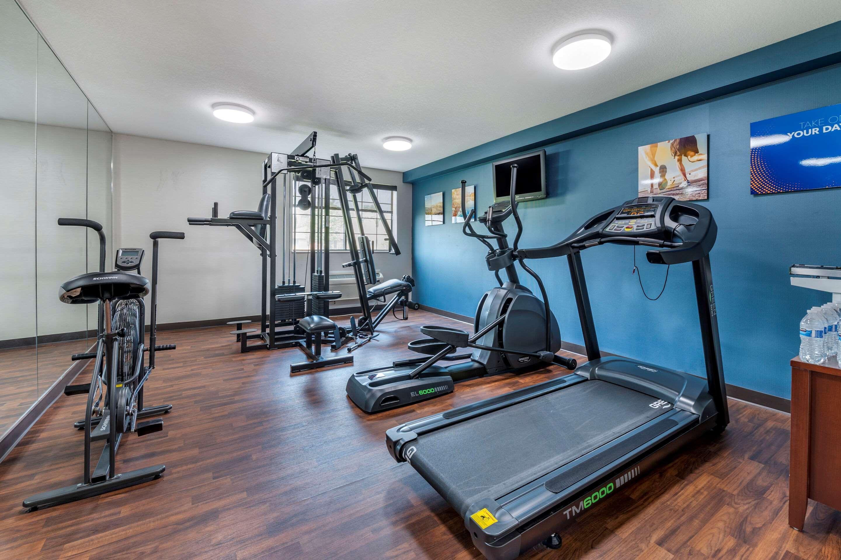 Comfort Inn & Suites Napoleon Luaran gambar