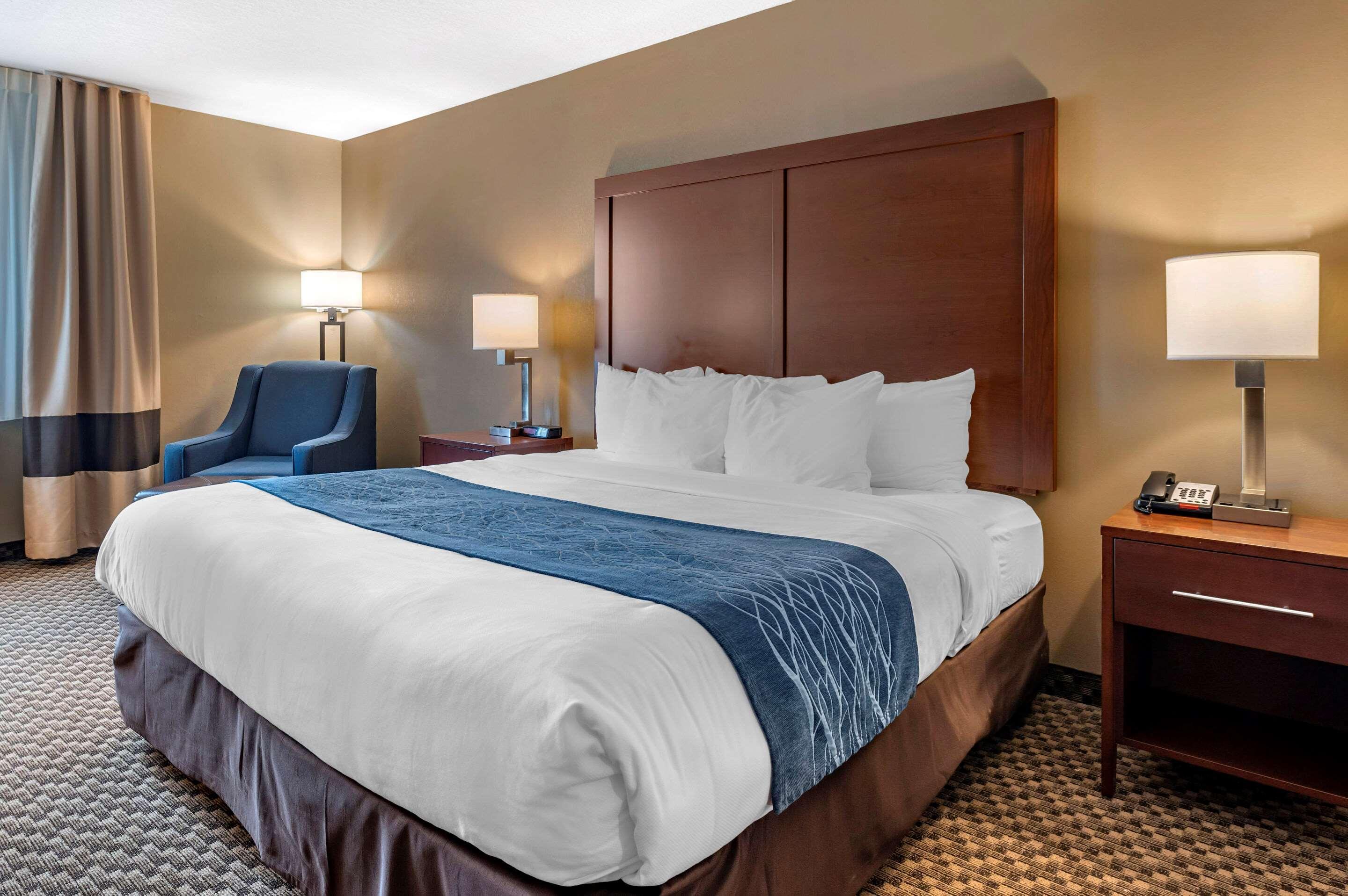 Comfort Inn & Suites Napoleon Luaran gambar