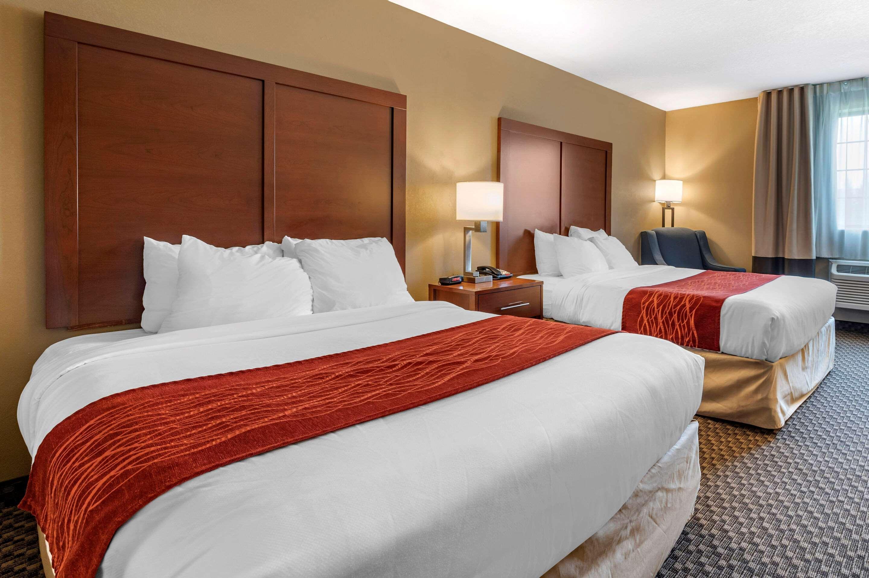 Comfort Inn & Suites Napoleon Luaran gambar