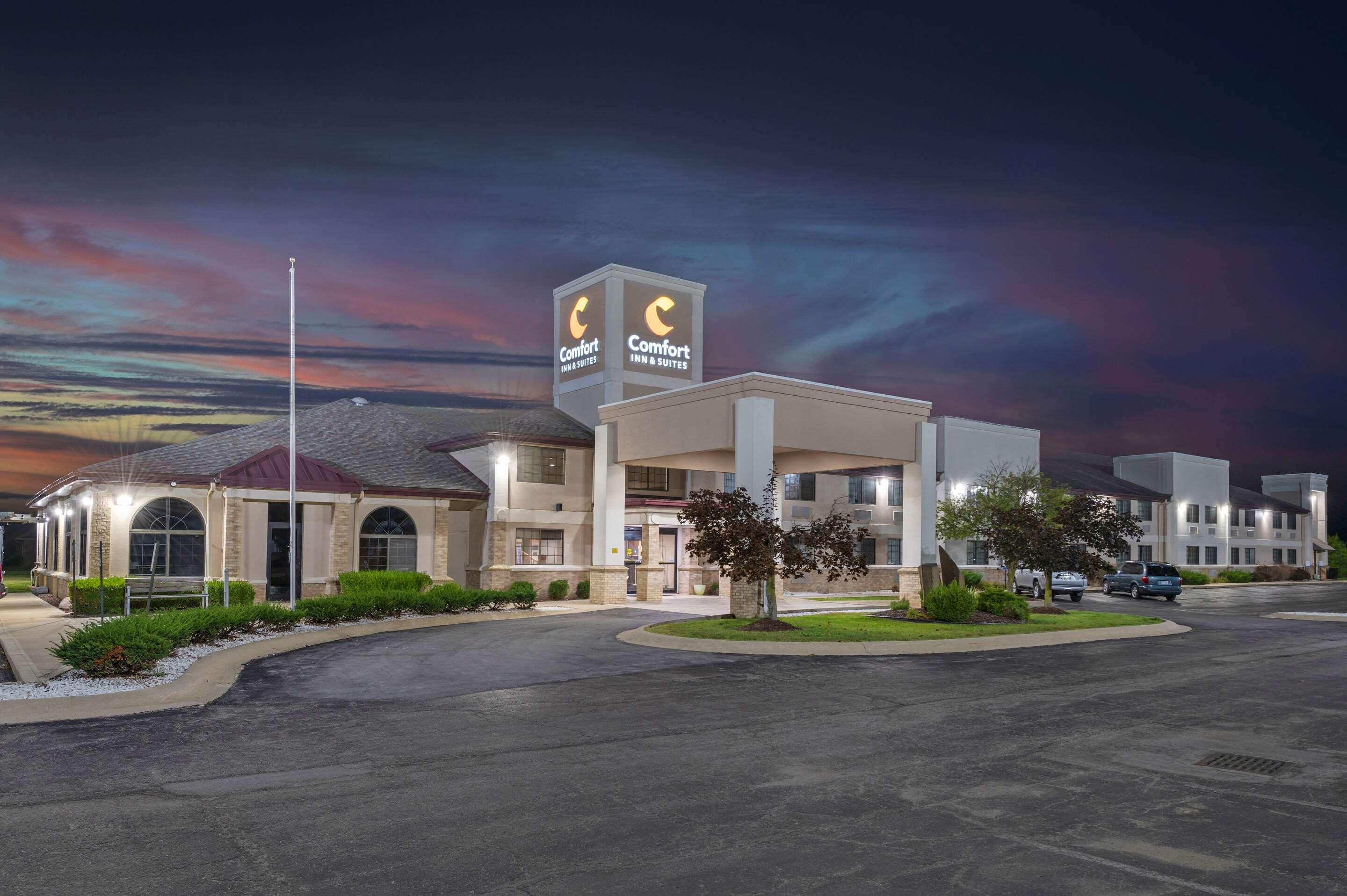 Comfort Inn & Suites Napoleon Luaran gambar