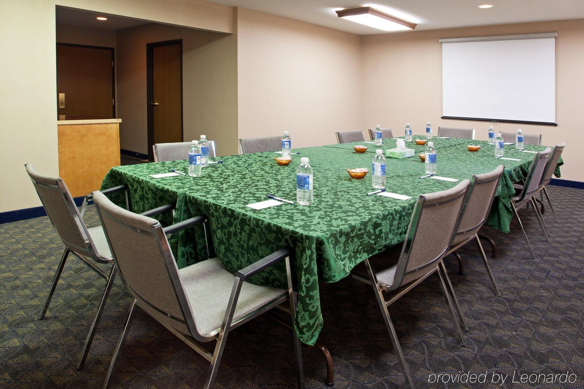 Comfort Inn & Suites Napoleon Kemudahan gambar